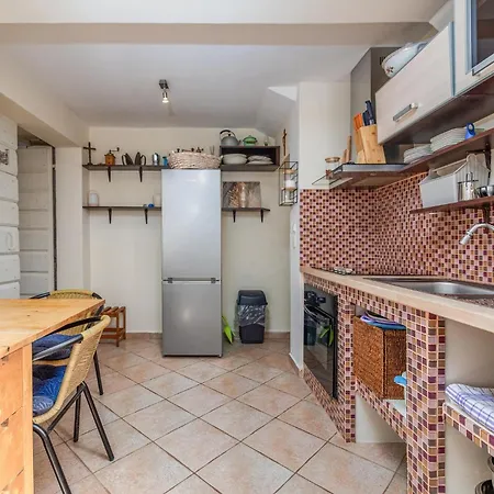 2 Bedroom Awesome In 別荘 *