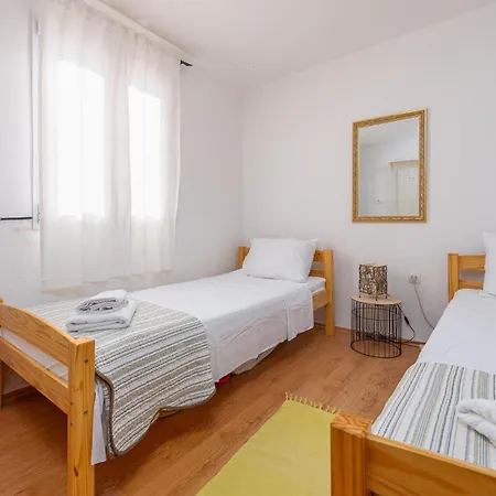 2 Bedroom Awesome In 別荘