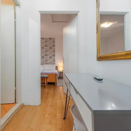 2 Bedroom Awesome In 別荘 *
