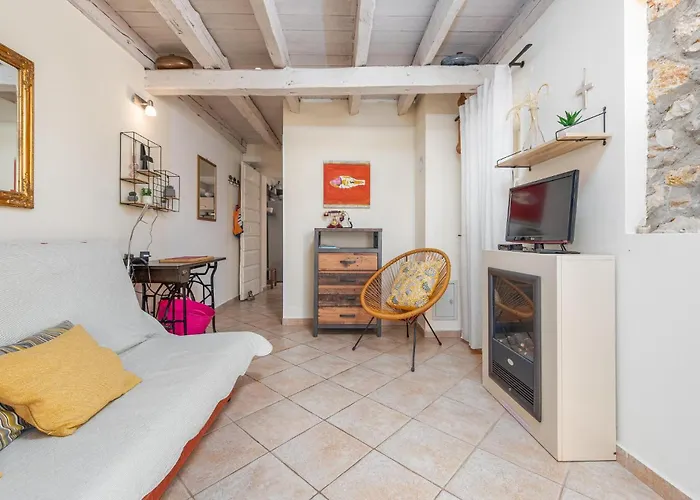 2 Bedroom Awesome In Дом отдыха