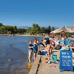 2 Bedroom Awesome In Zaton (Zadar)