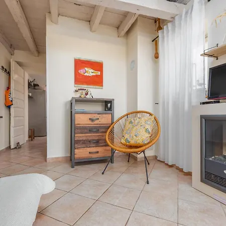 2 Bedroom Awesome In Zaton (Zadar)
