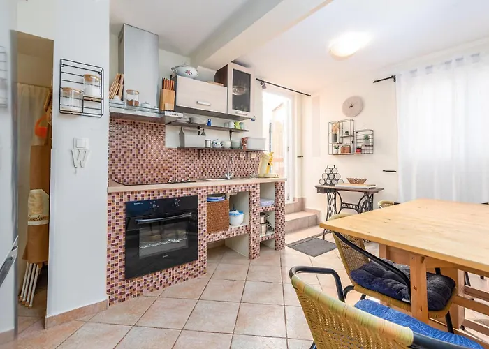 2 Bedroom Awesome In Zaton (Zadar)
