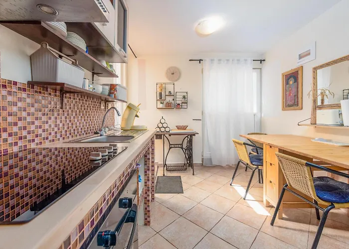Сasa de vacaciones 2 Bedroom Awesome In *